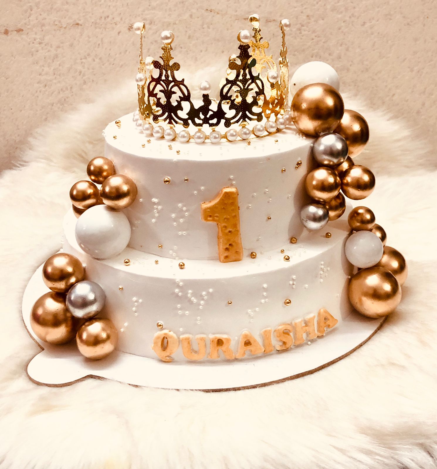 Birthday Cake || Product Photo 1